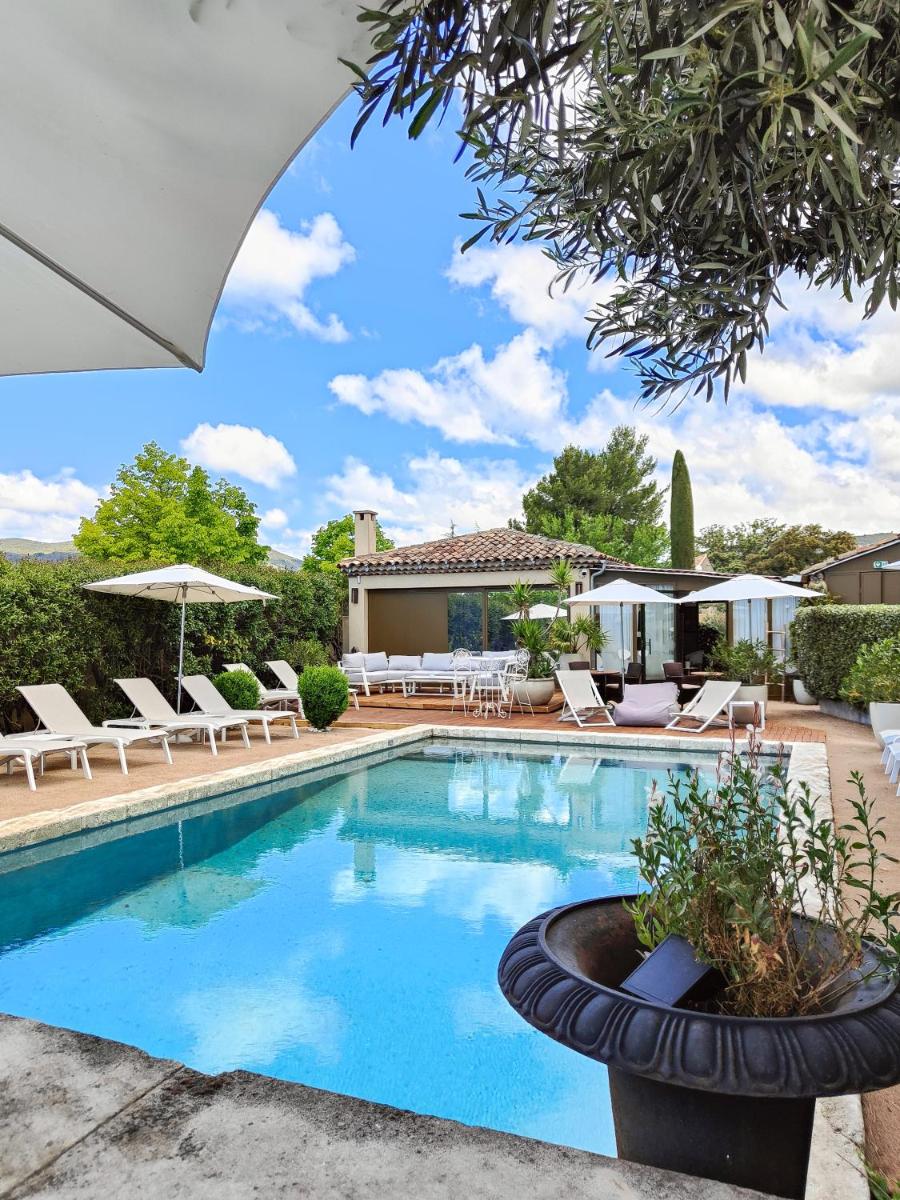 Hotel Bastide & SPA - Villa de Lourmarin - Housity