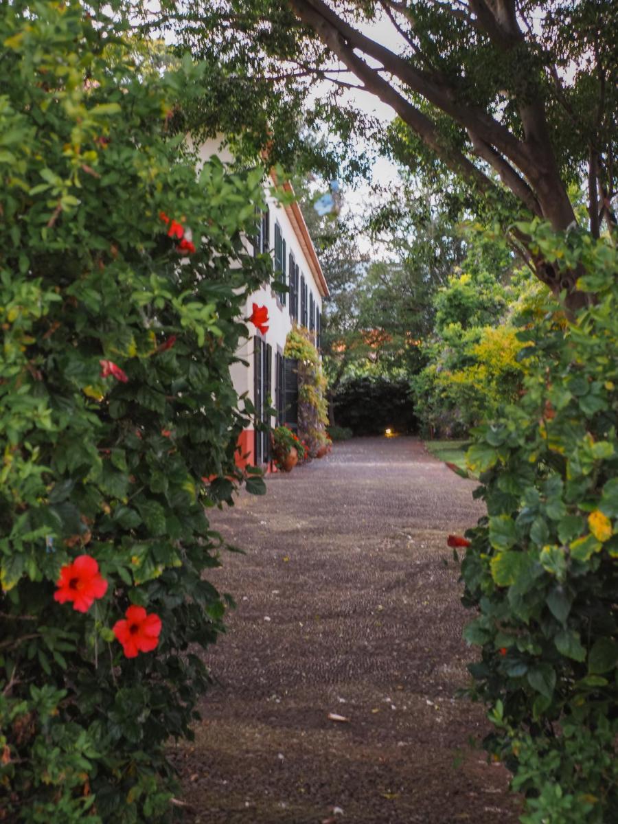 Um jardim no exterior de Quinta da Bela Vista