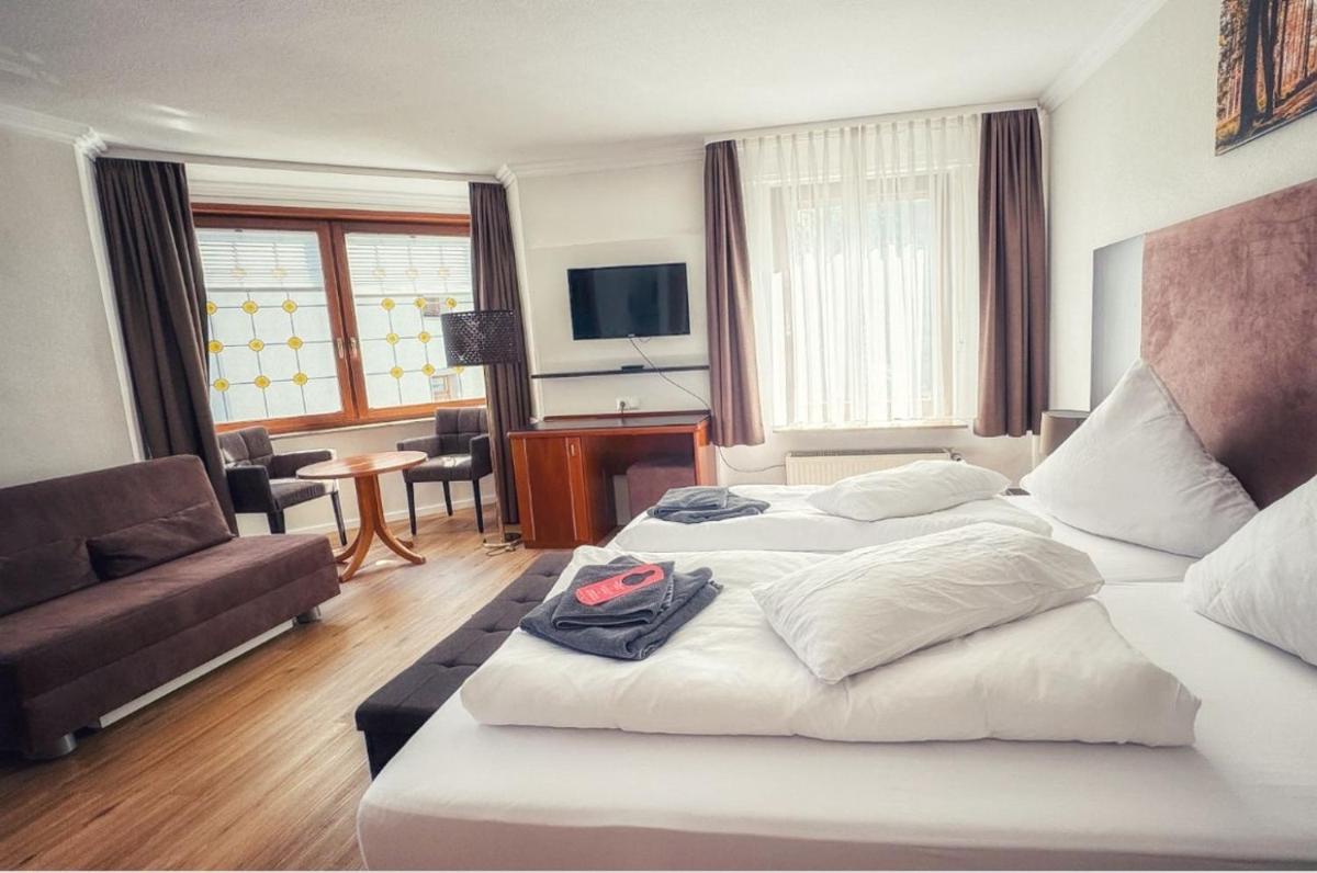 Bacharacher Hof - Housity