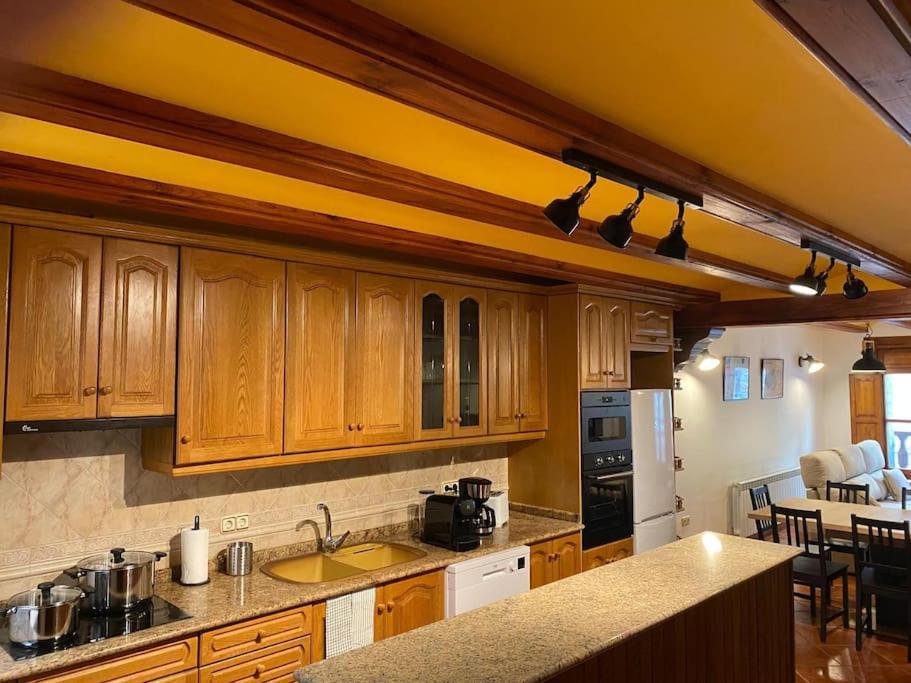 Casa Rural La Peña - Housity