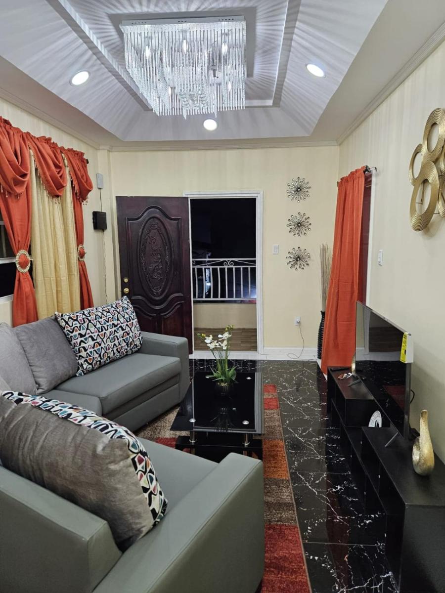 Beulah Luxury Suites - Hizvo
