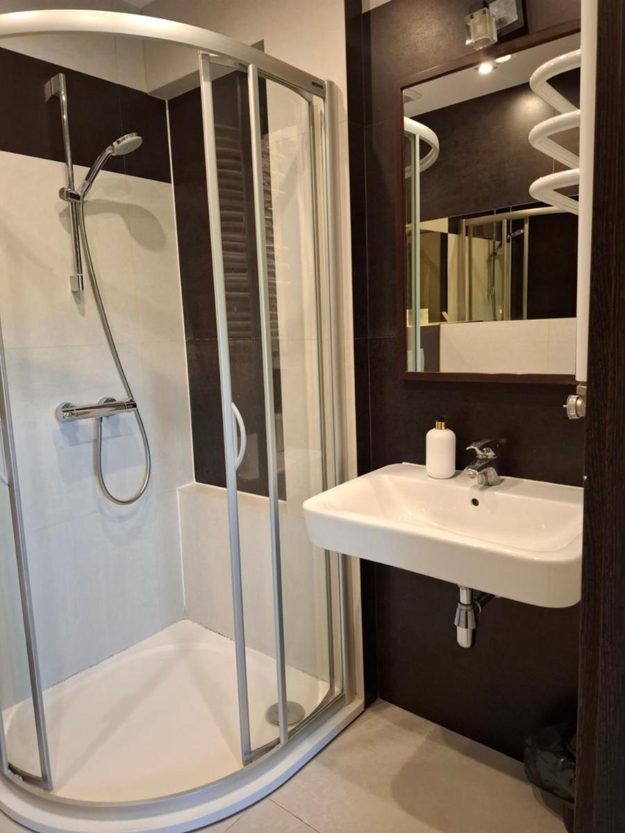 Kogel Mogel - Housity