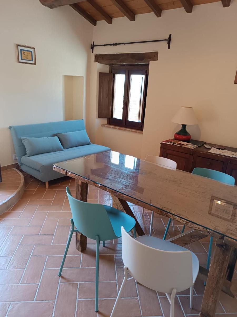 Fattoria di Pieve Pagliaccia - Cantina Brugnoni - Housity