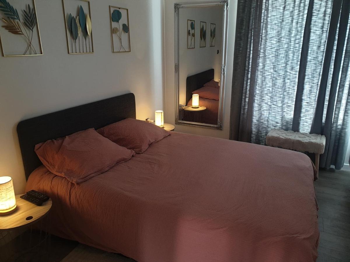 L'hirondelle - Housity