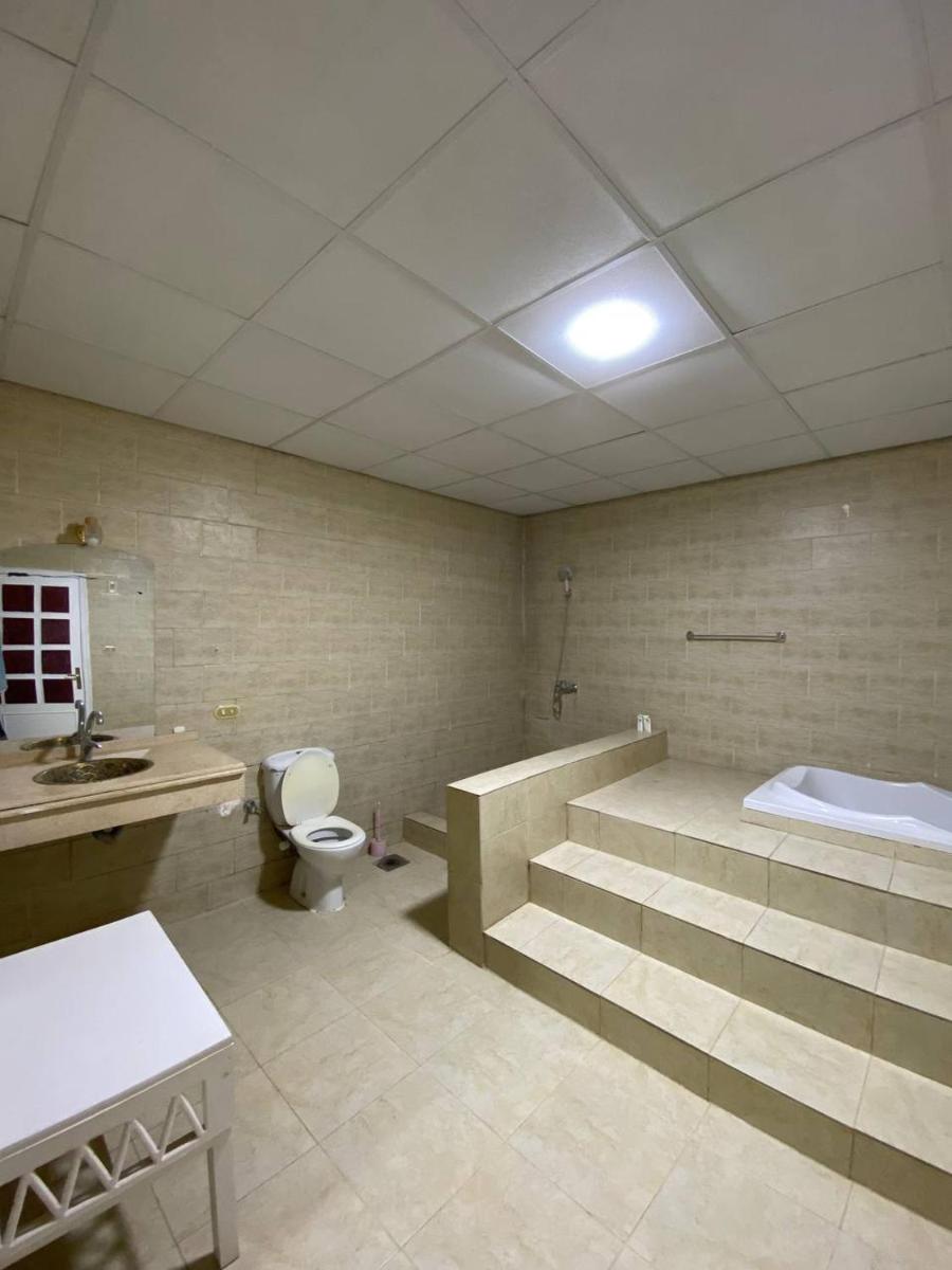 Sekhmet Retreat Centre - Housity