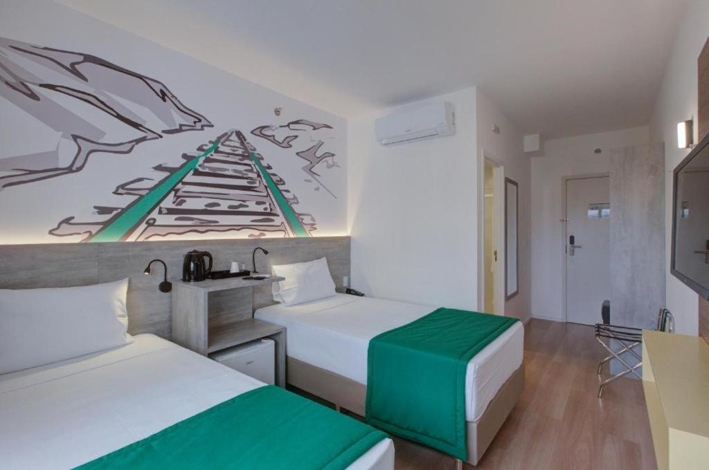 Summit Suítes Hotel Cruzeiro - Housity