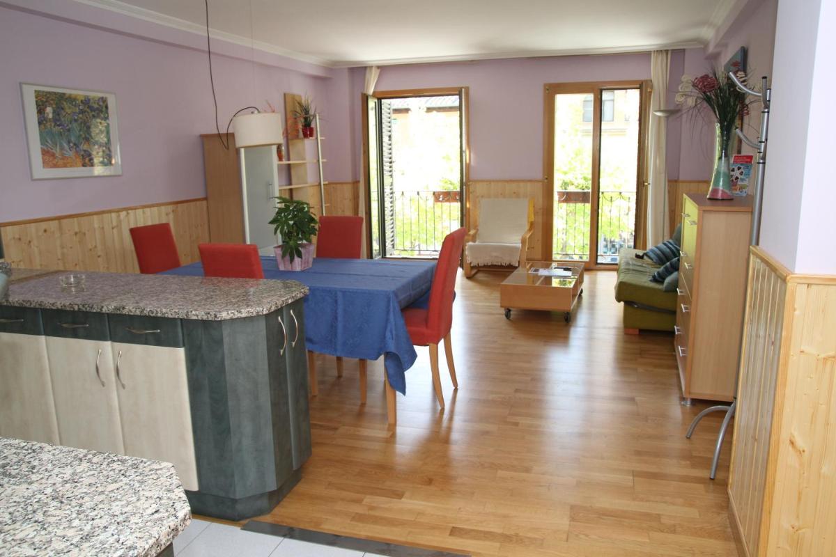 Apartamentos Gebala - Housity