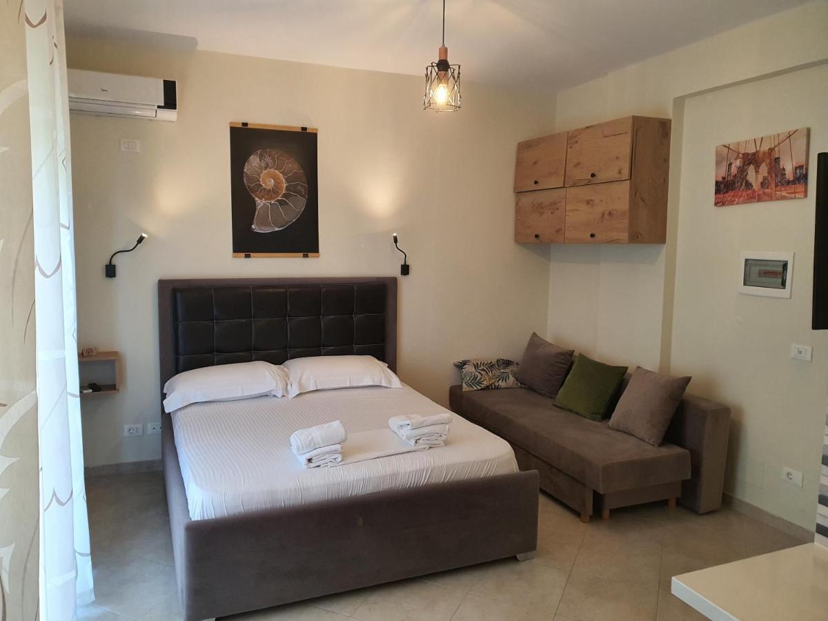 Deni Sea View Apartment - Housity