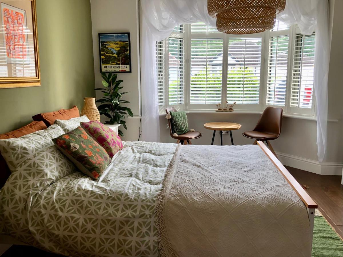 The Mush-Room - Housity