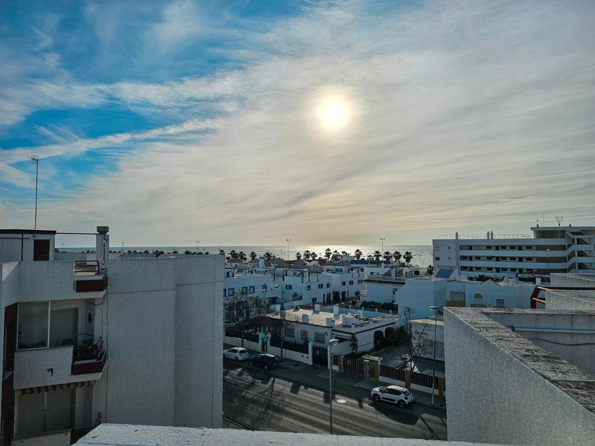 Doñana Playa a 50 metros de la playa by Sanlúcar Housing - Housity