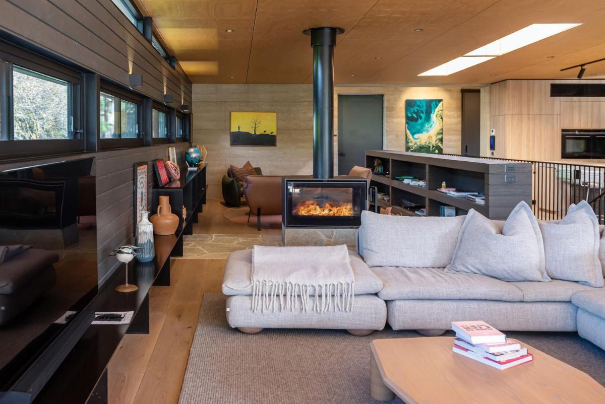 Atlas Retreat - Housity