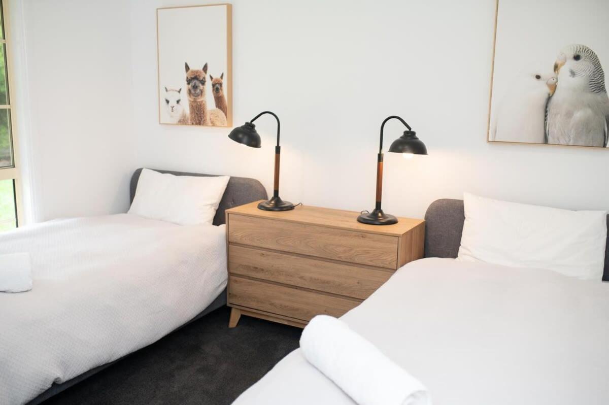 Darcy Brown House Modern Country Escape - Housity