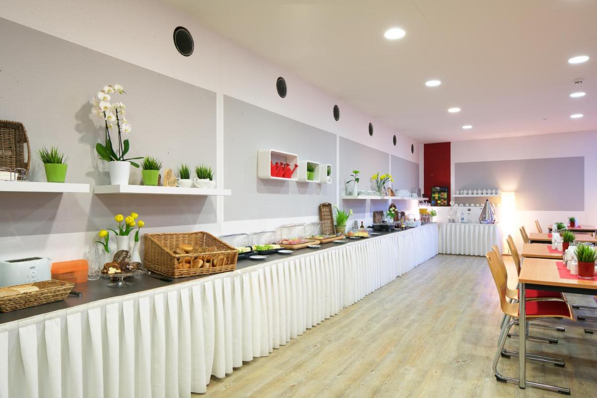 Bed & Breakfast Rotes Haus - Housity
