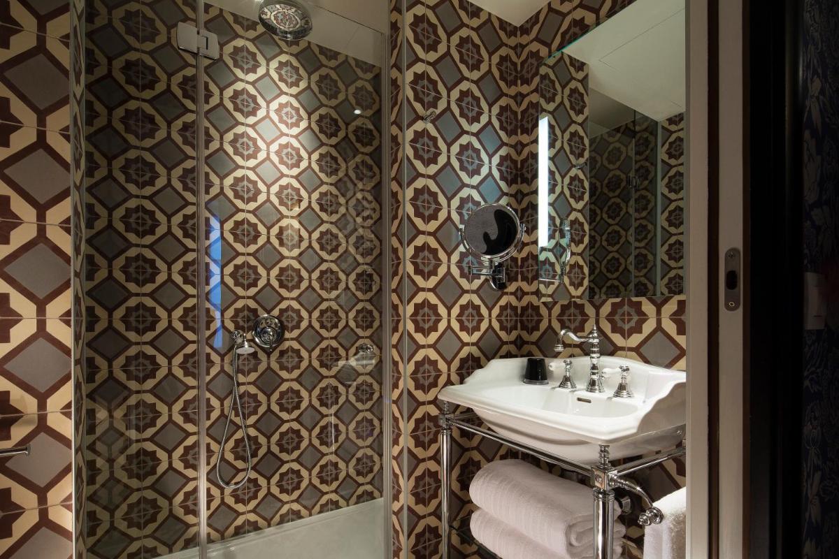 Salle de bains dans l'établissement Hotel L’Antoine