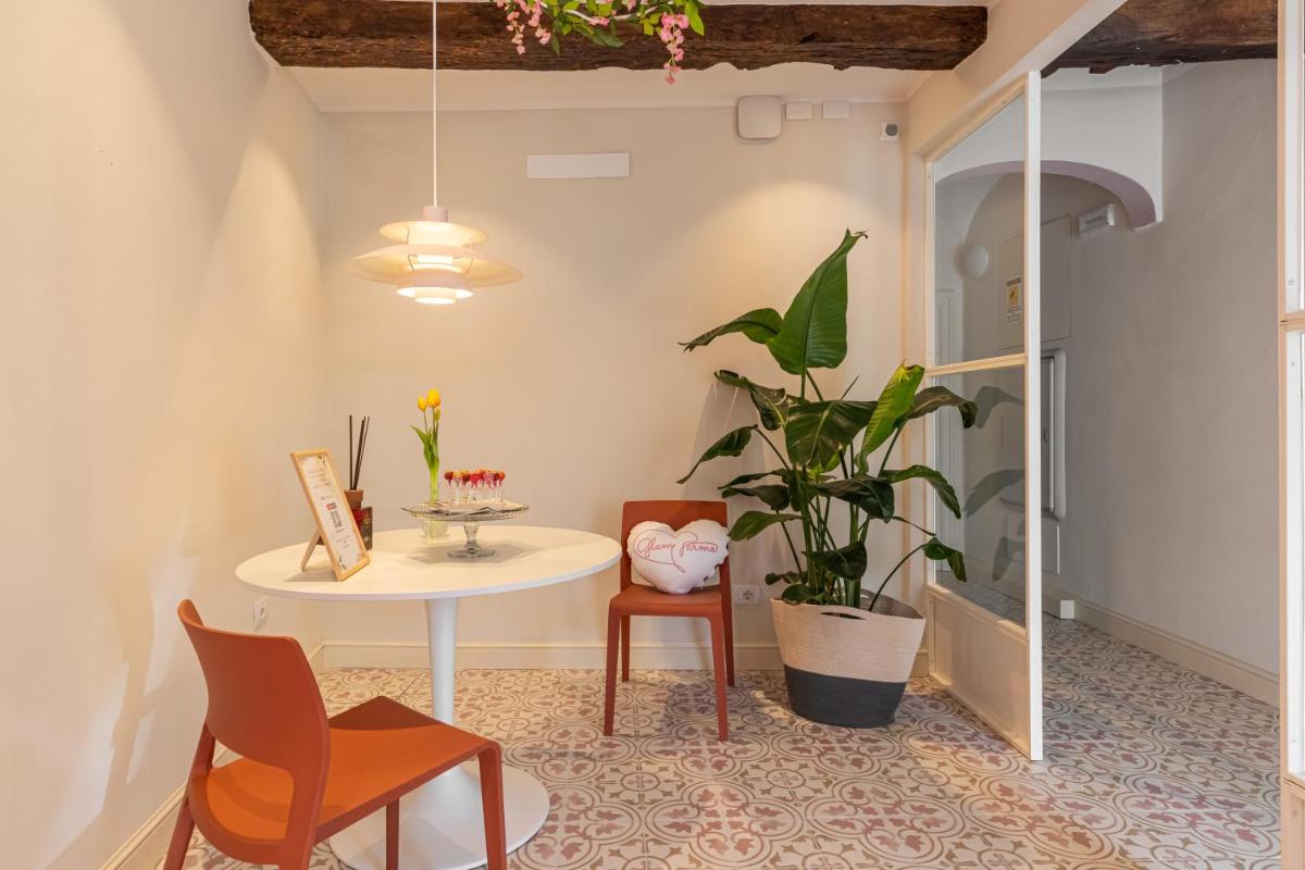 GLAM PARMA - Housity