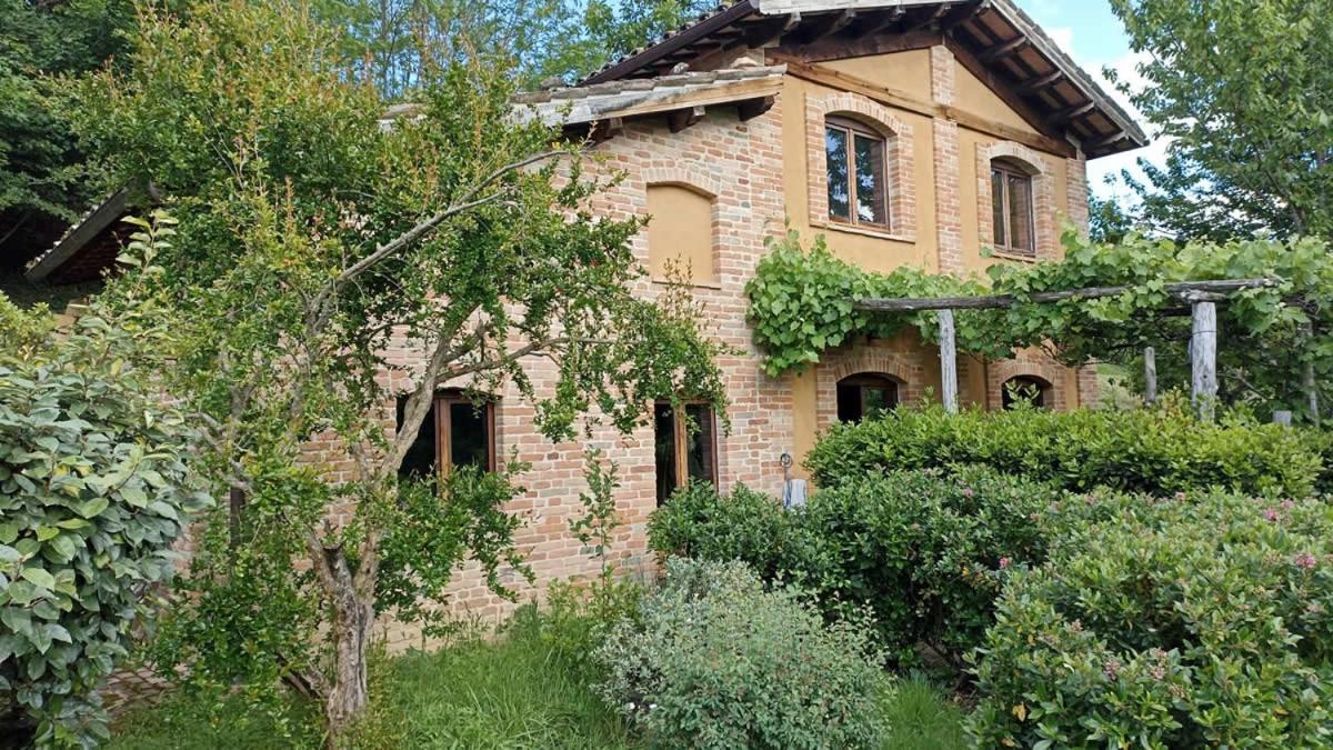Terra di Magie - Housity