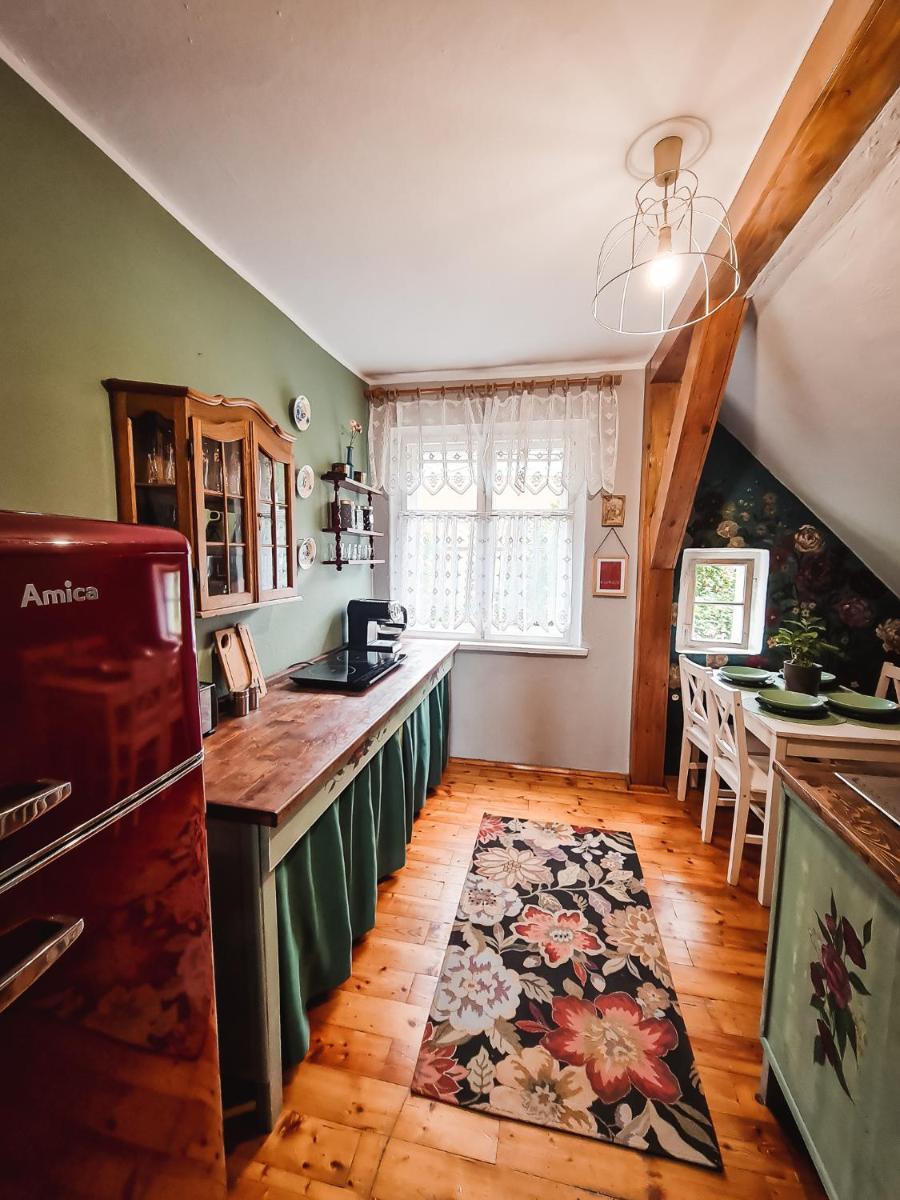 Pokoje Gościnne KRAINA OZ - Housity