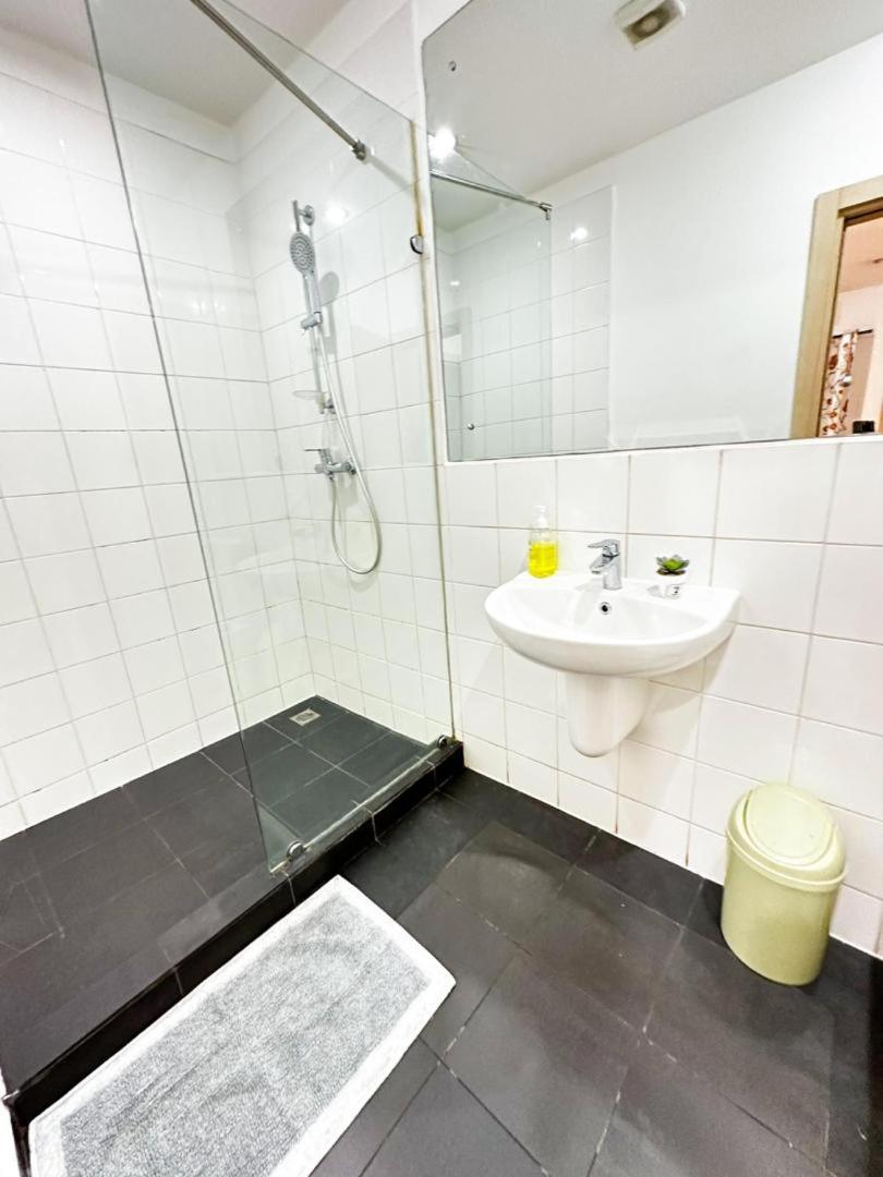Gallery Apartments by BestWest Hospitality - Housity