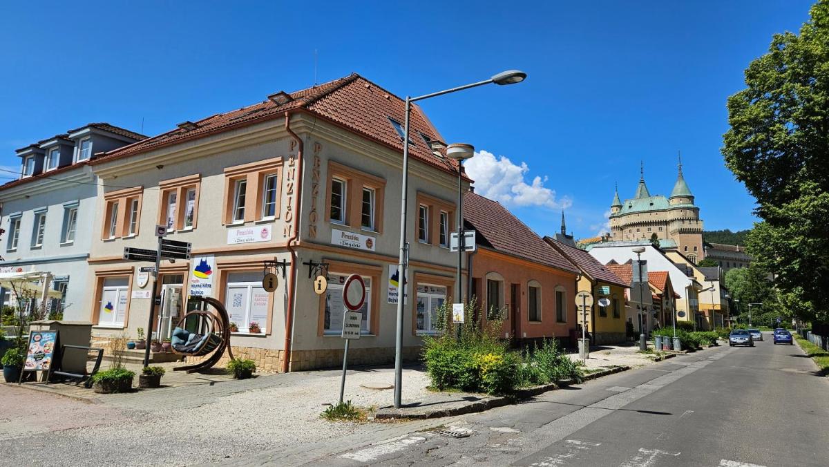 Apartmány v Zlatej uličke - Hizvo