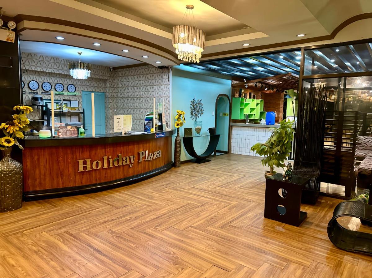Holiday Plaza Hotel Tuguegarao City - Housity
