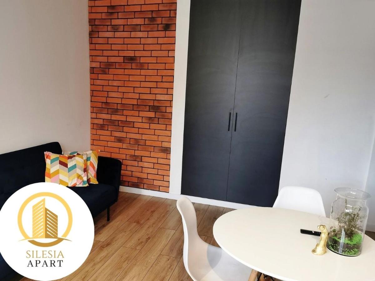 Apartament Ceglany - Housity