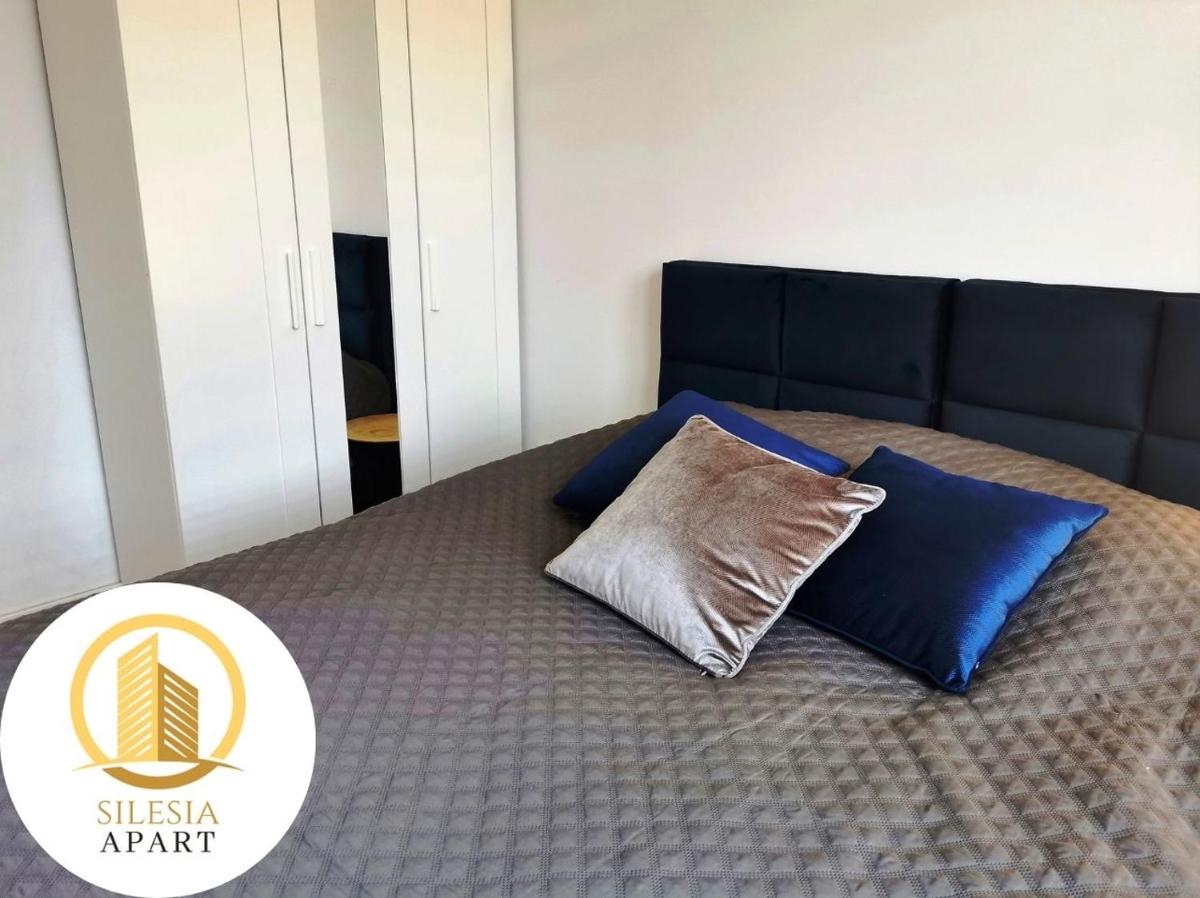Apartament Granatowy - Housity