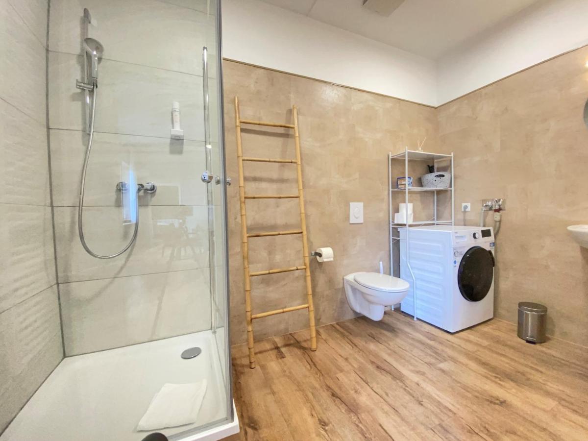 Amaroo - Apartments Potsdam “Brandenburger Tor” - Housity
