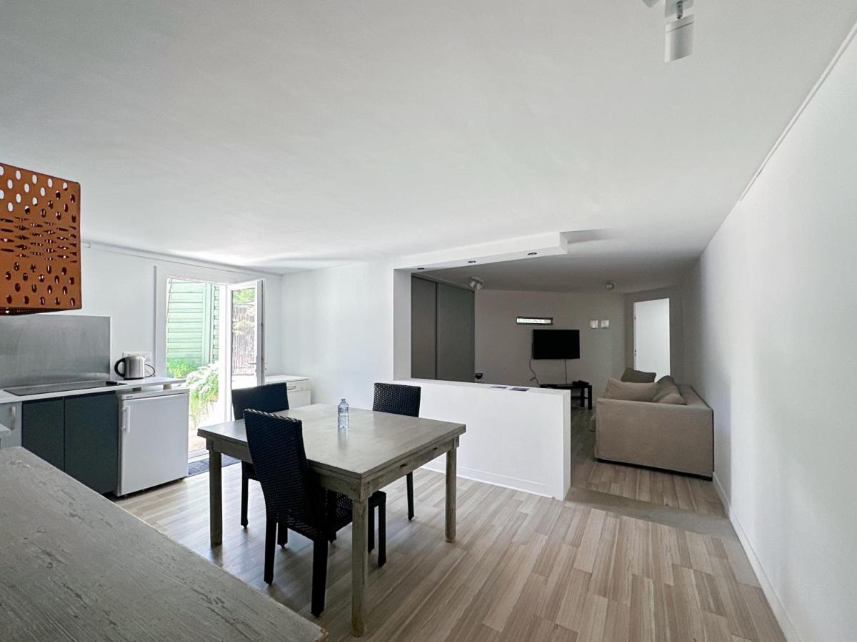 Appartement spacieux et moderne avec un extérieur - Housity
