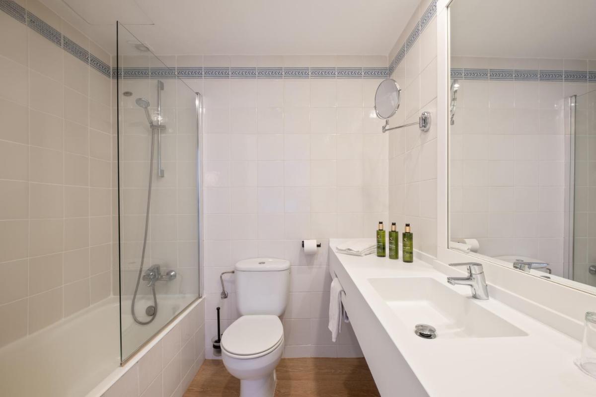 Un baño de Aparthotel Duva & Spa