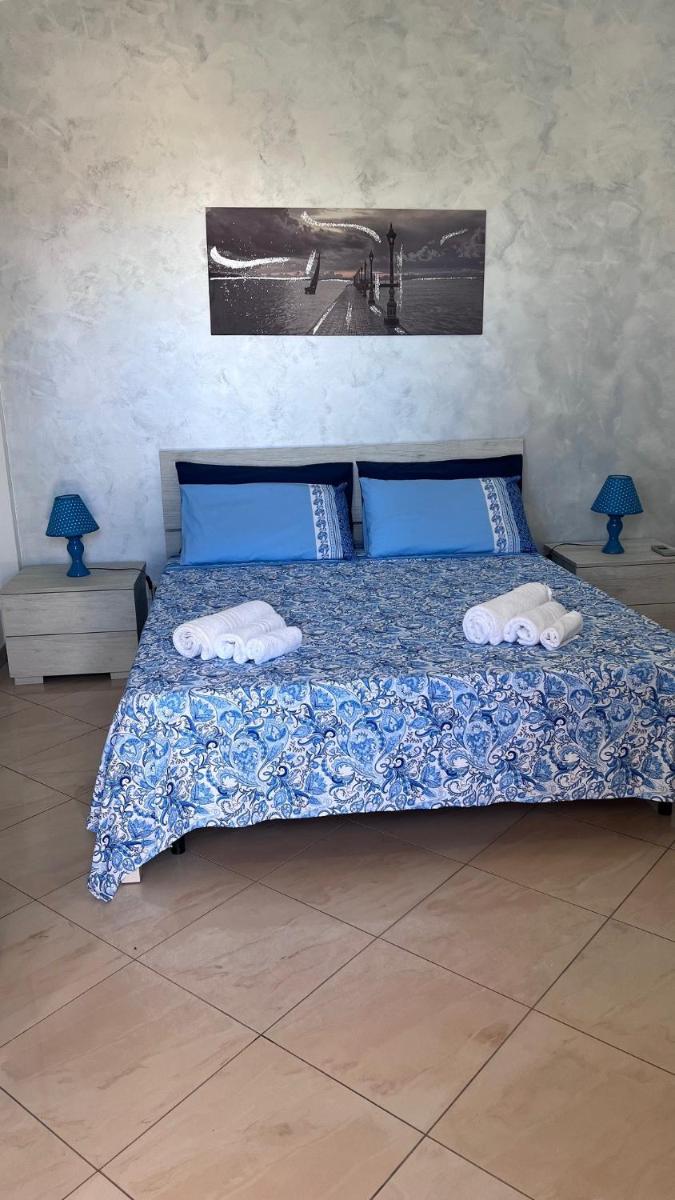 Holiday House Villa AleGiù Marzamemi - Housity