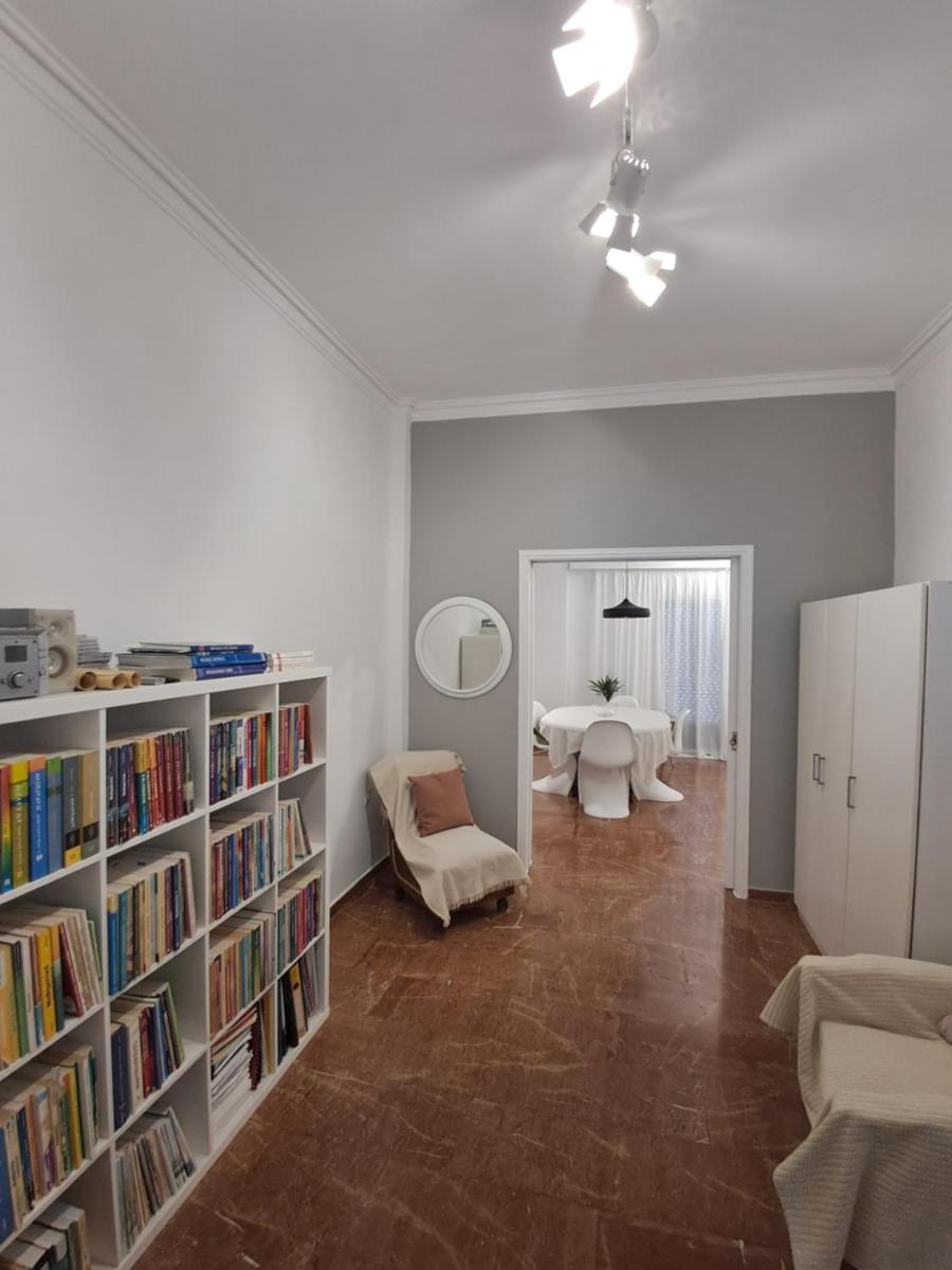 Adriani Apts - Housity