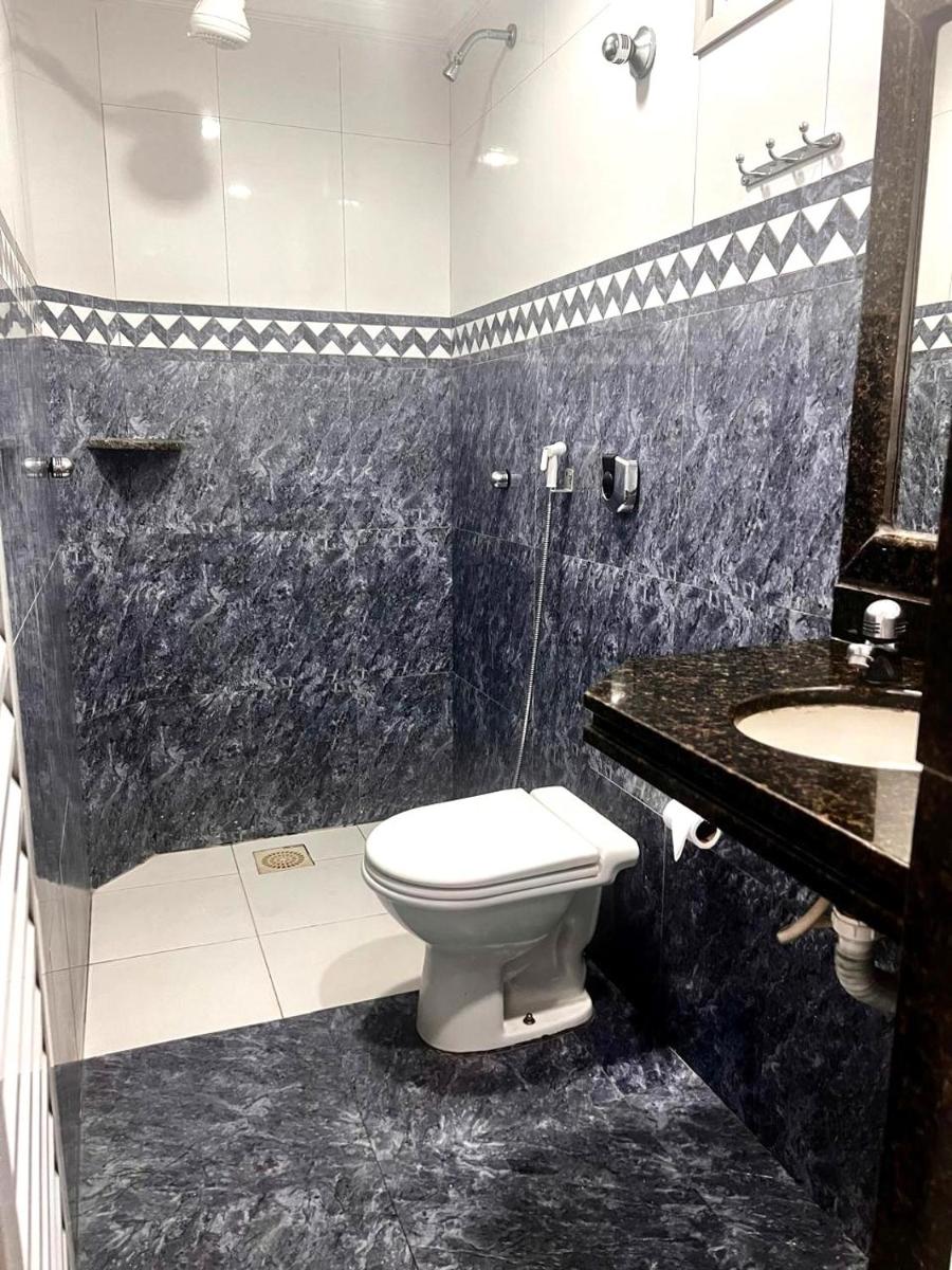 Hotel Buriti Stop - Housity