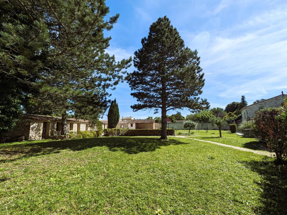 La Bottellie - Gîtes & chambres d\'hôtes entre Cévennes et Camargue - Housity