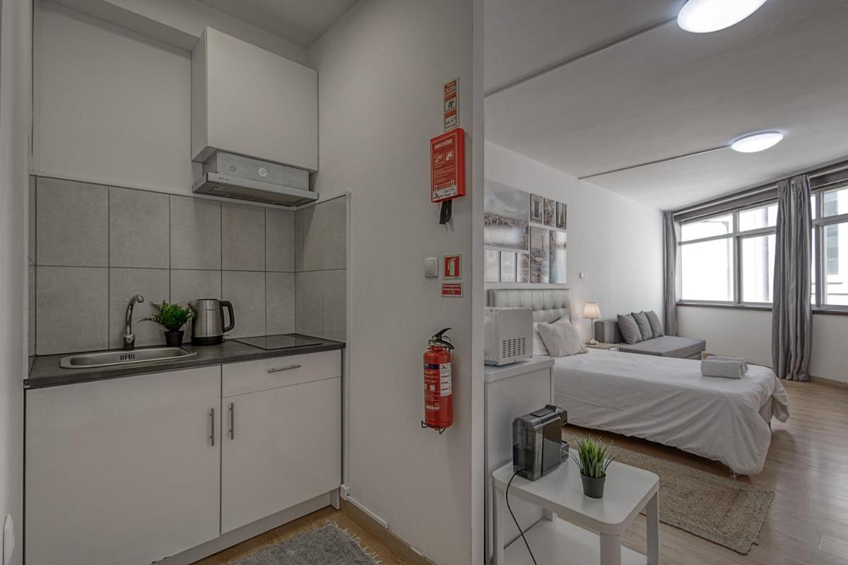Travel & Live Aliados Apartment - Housity