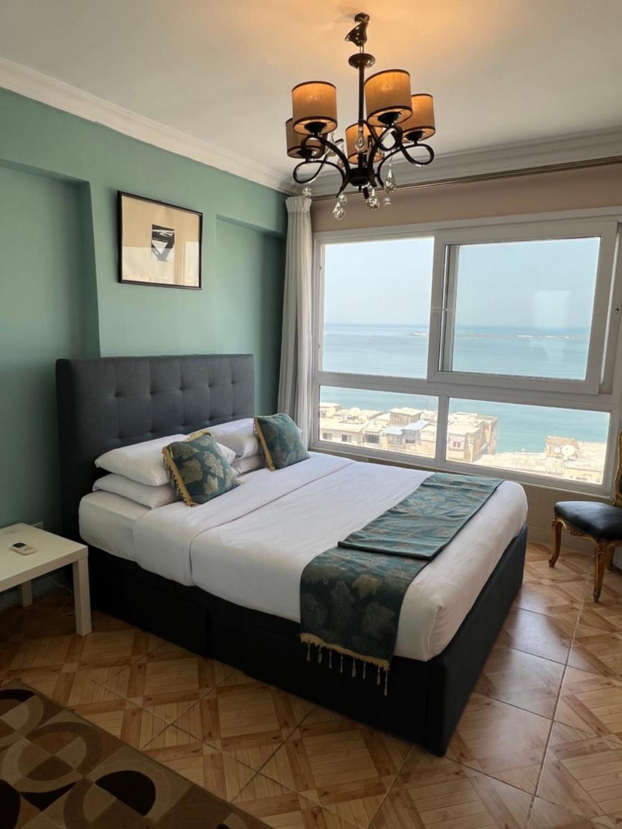 Downtown Sea View Suites - Housity