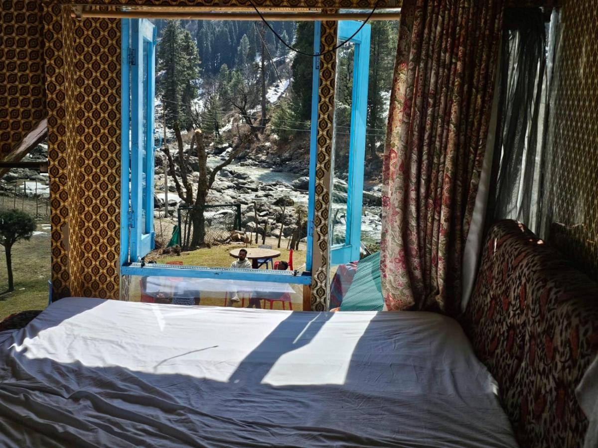River Front Guest House - Housity