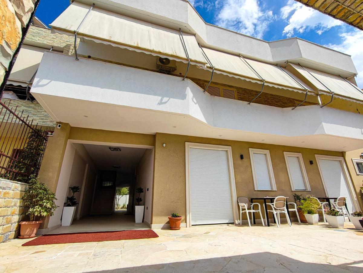 Comfort Villa - Housity