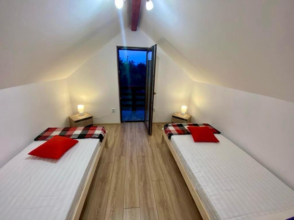 Pensiunea Agroturistica Casa Tarta - Housity