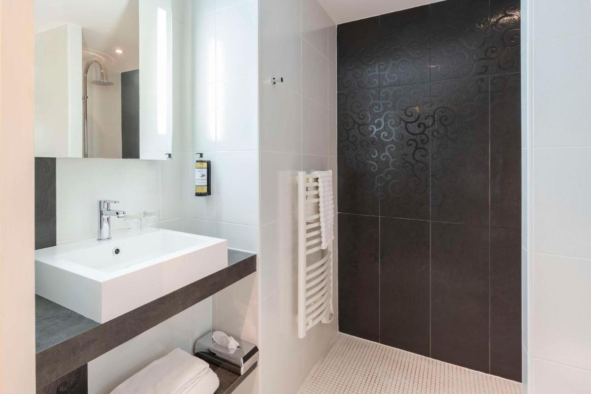 Salle de bains dans l'établissement Best Western Plus Villa Saint Antoine Hotel & Spa