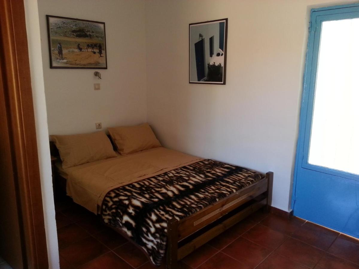 Vintage House-Vori-Rent Rooms - Housity