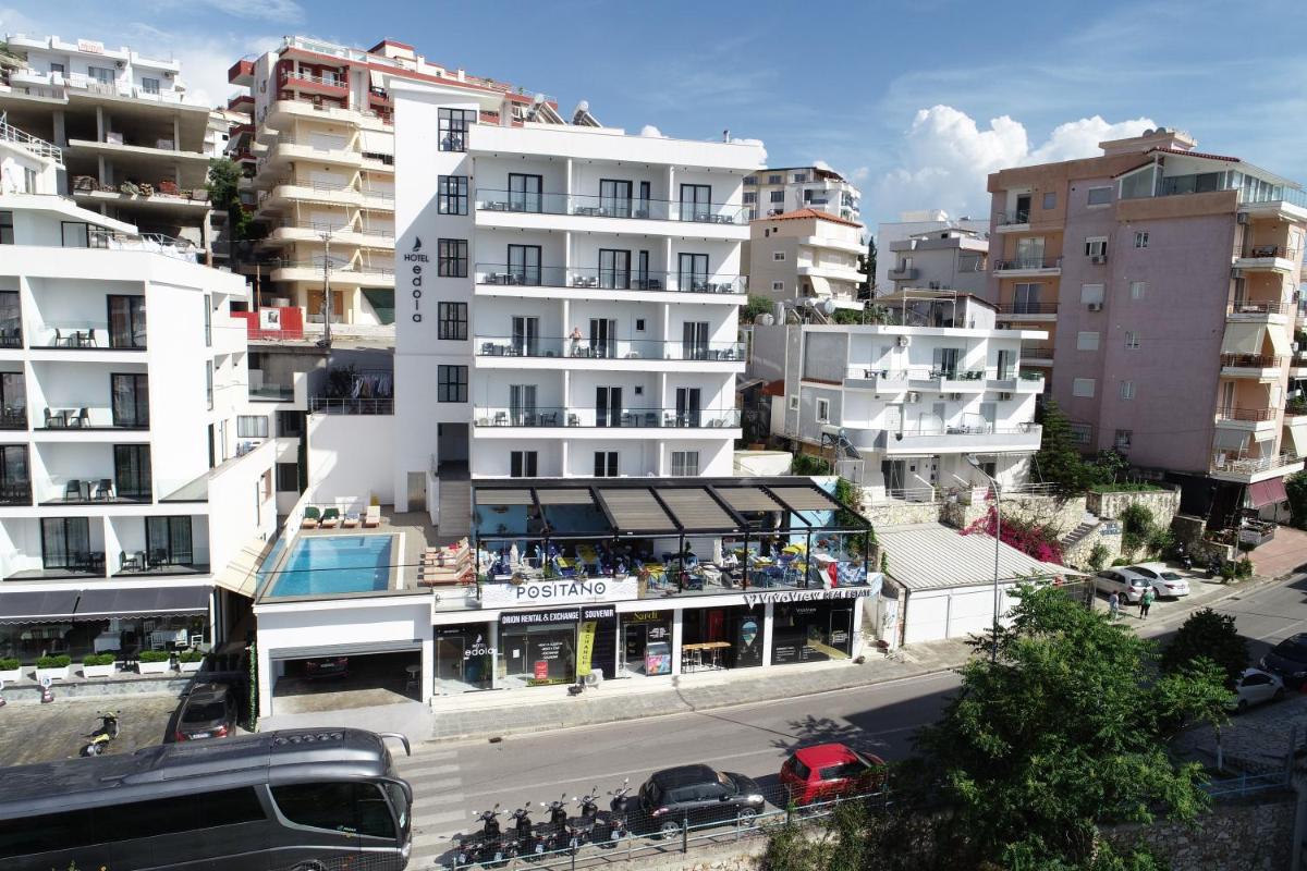 Hotel Edola - Housity