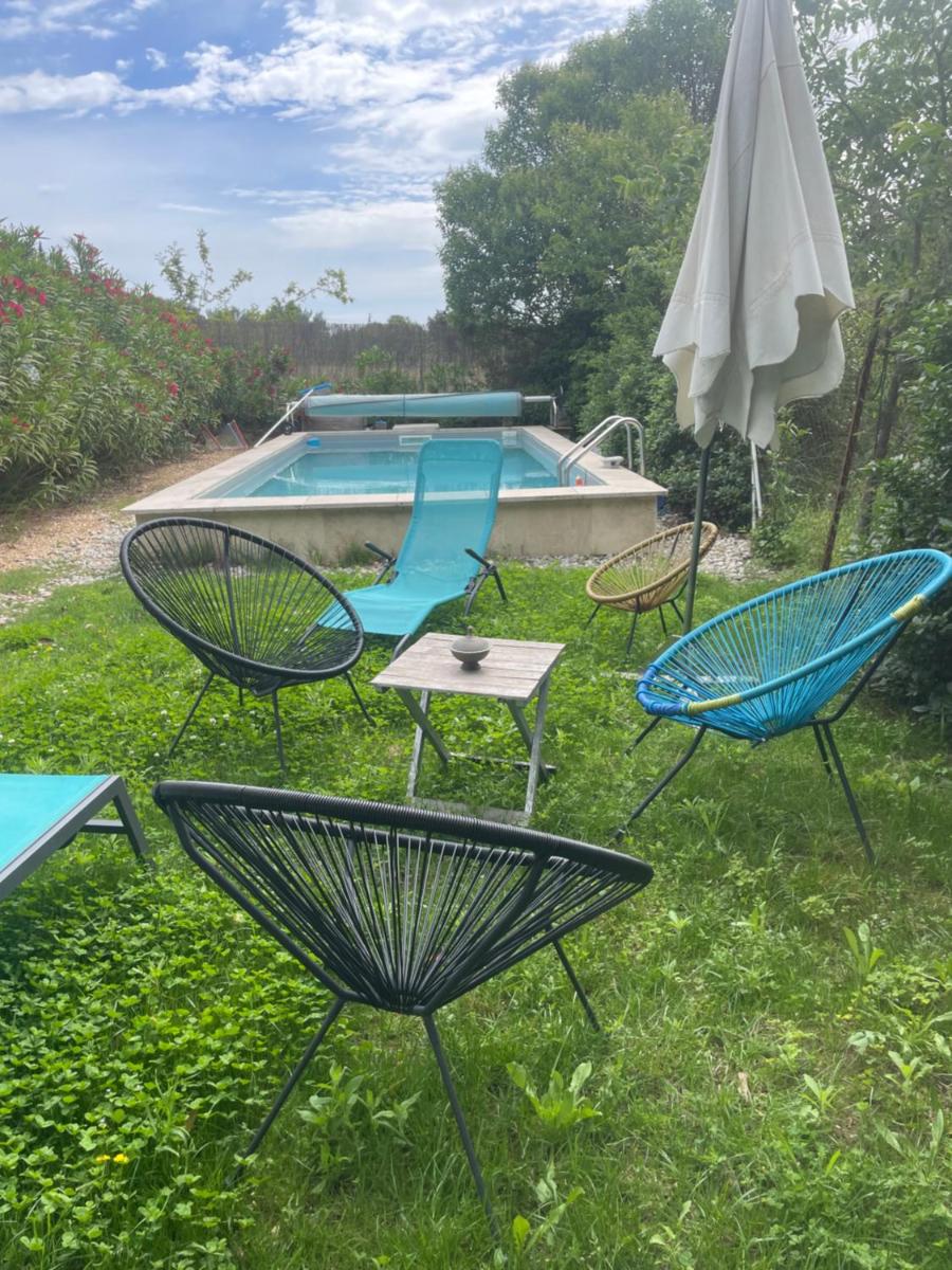 STUDIO Havre de paix au pont du gard Piscine et Jacuzzi chez Valerie Payre - Housity