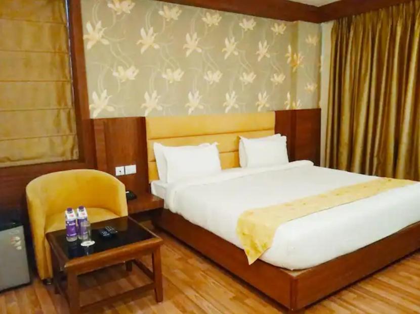 HOTEL KRRISH - Housity