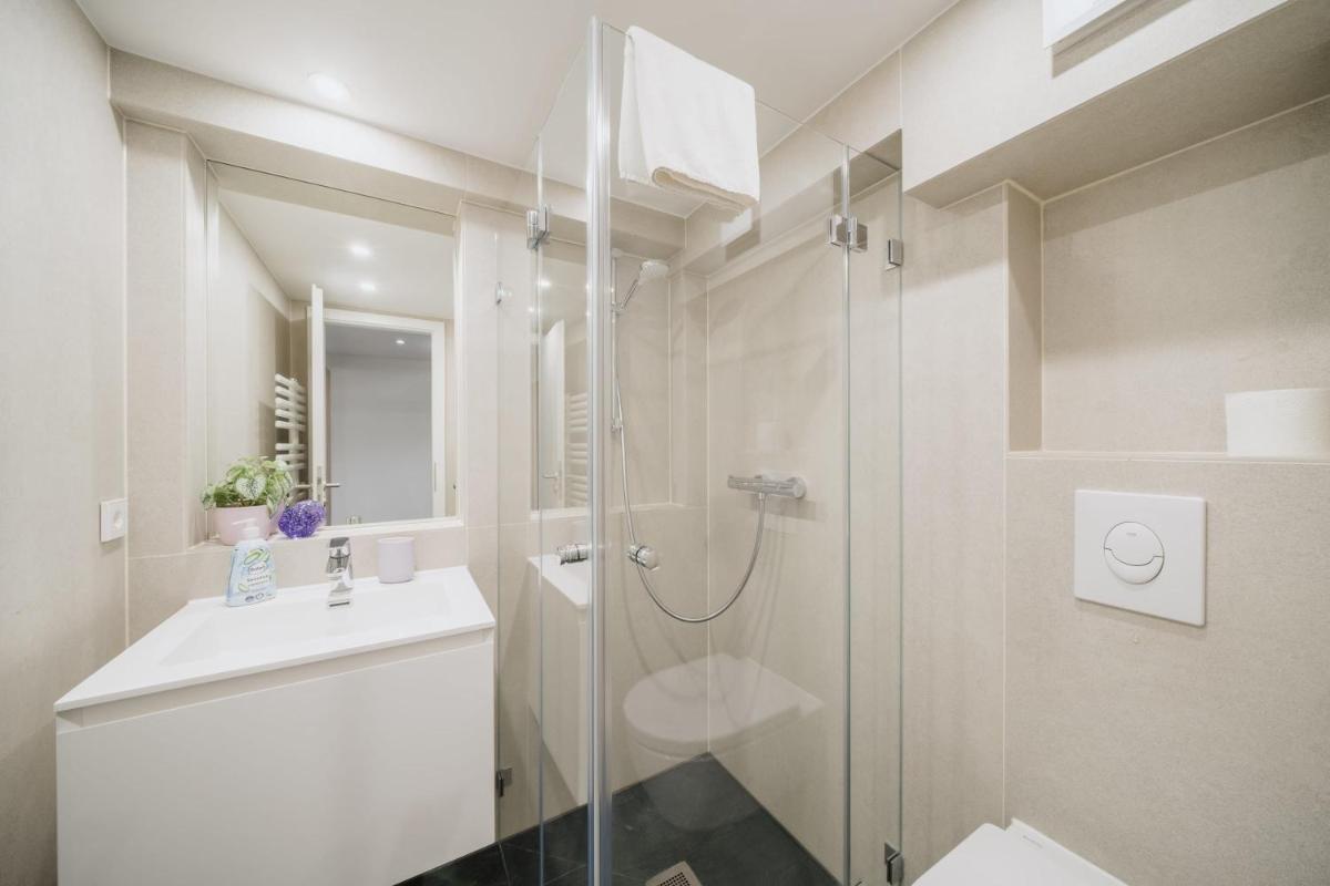 Suitetrails - NEW luxury Loft Style Apartment City West close to famous Kurfuerstendamm