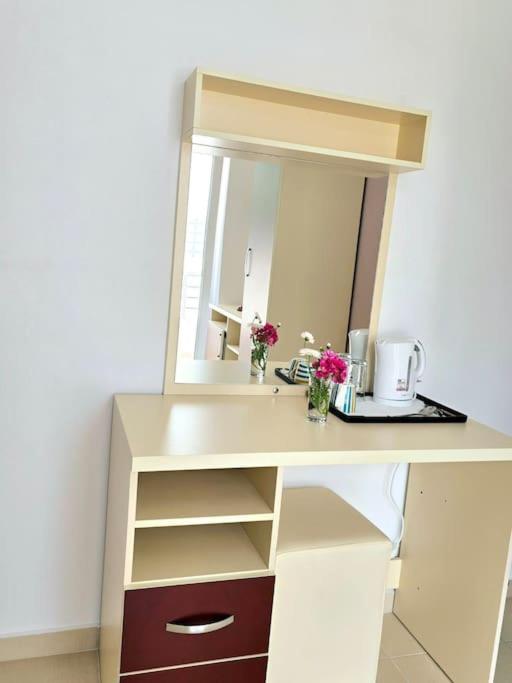 Zahos Hotel - Housity