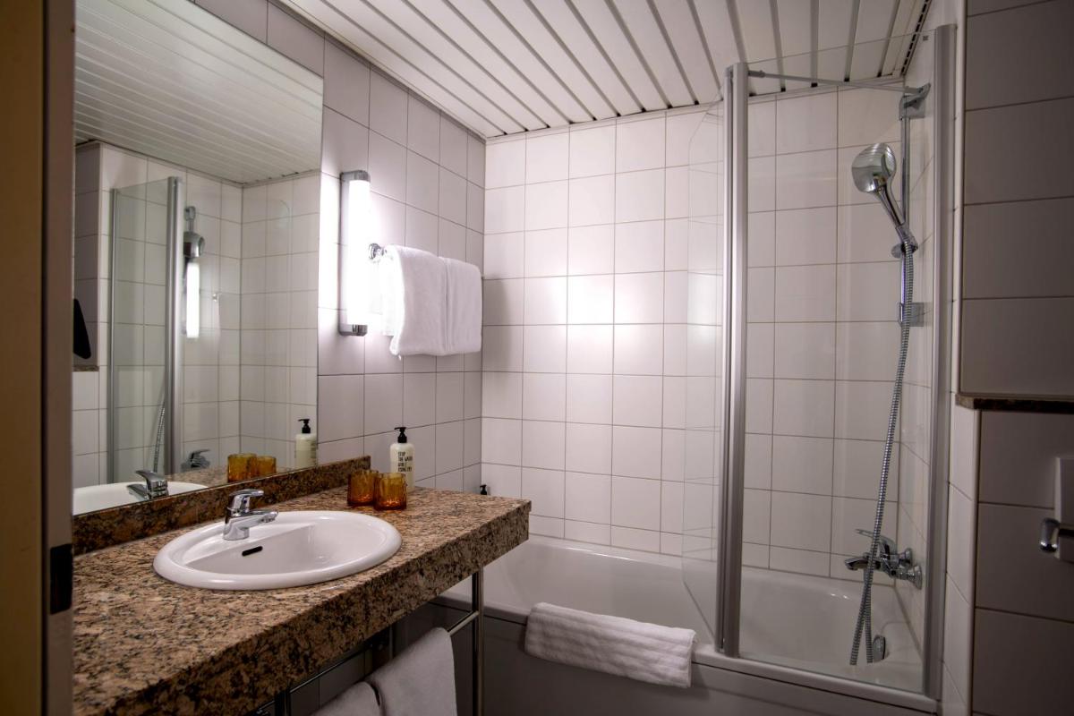 SleepBEEONE AIRPORTHOTEL FRANKFURT MÖRFELDEN - Housity