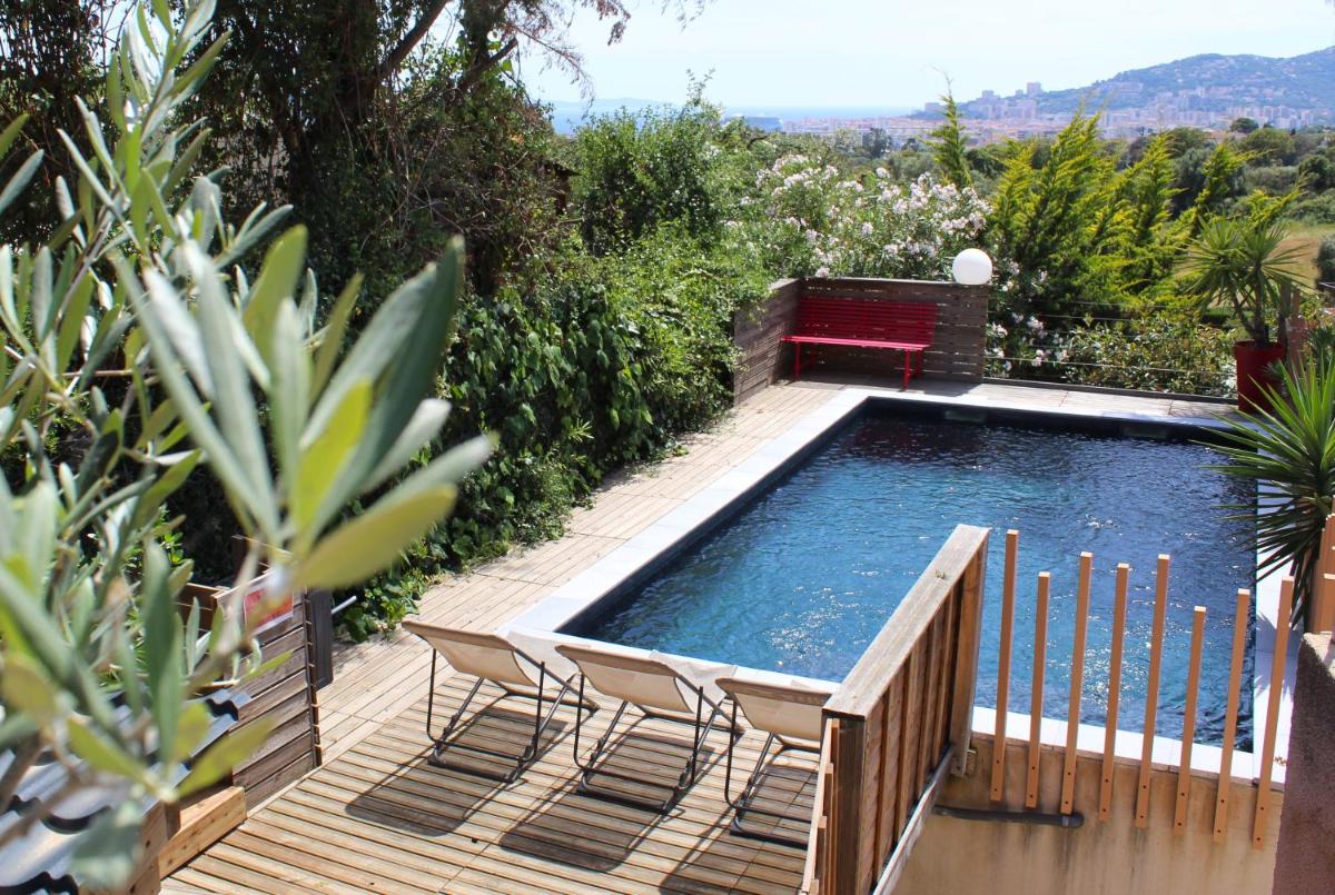Rez de villa bordure Ajaccio - Housity
