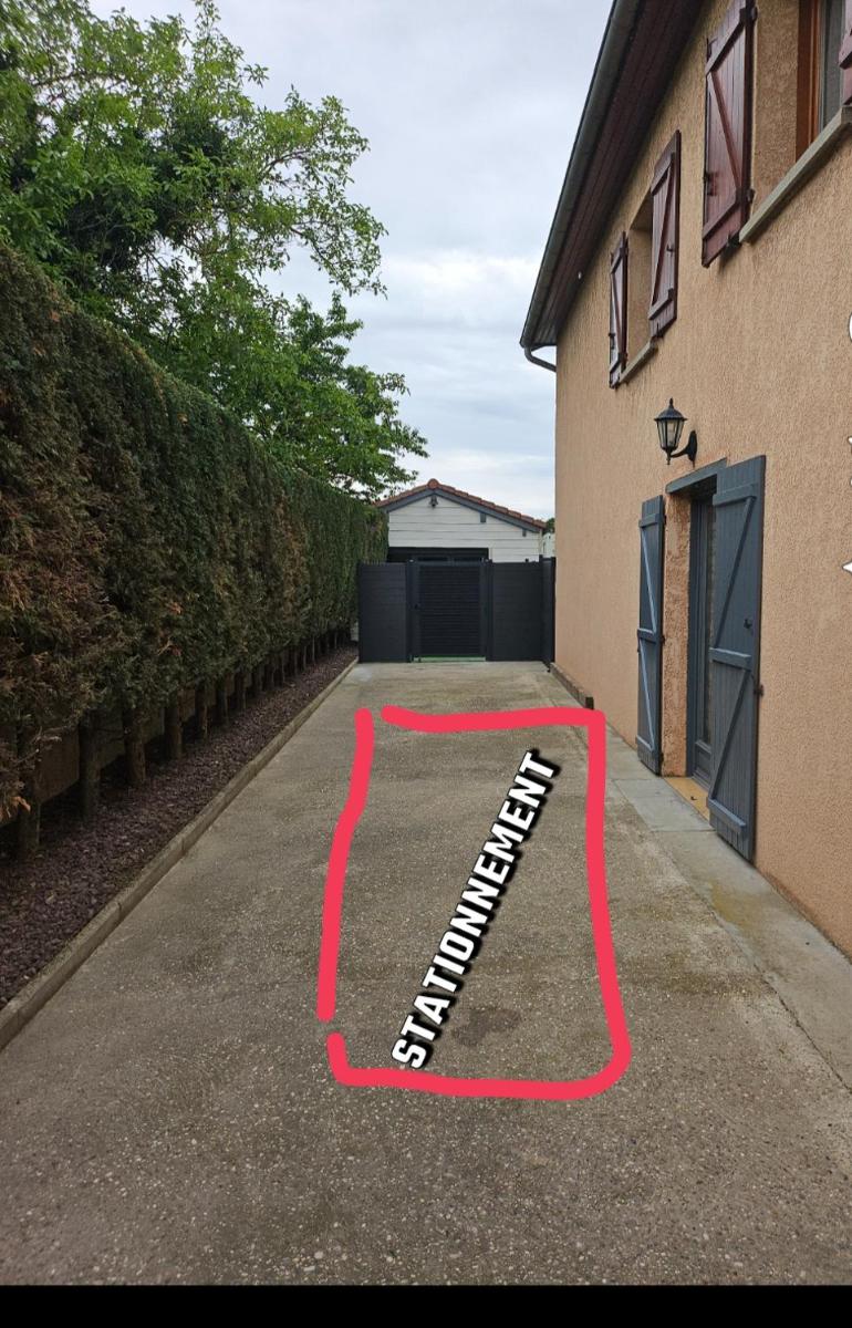 Chambre privée Jaccuzzi en supplément - Housity