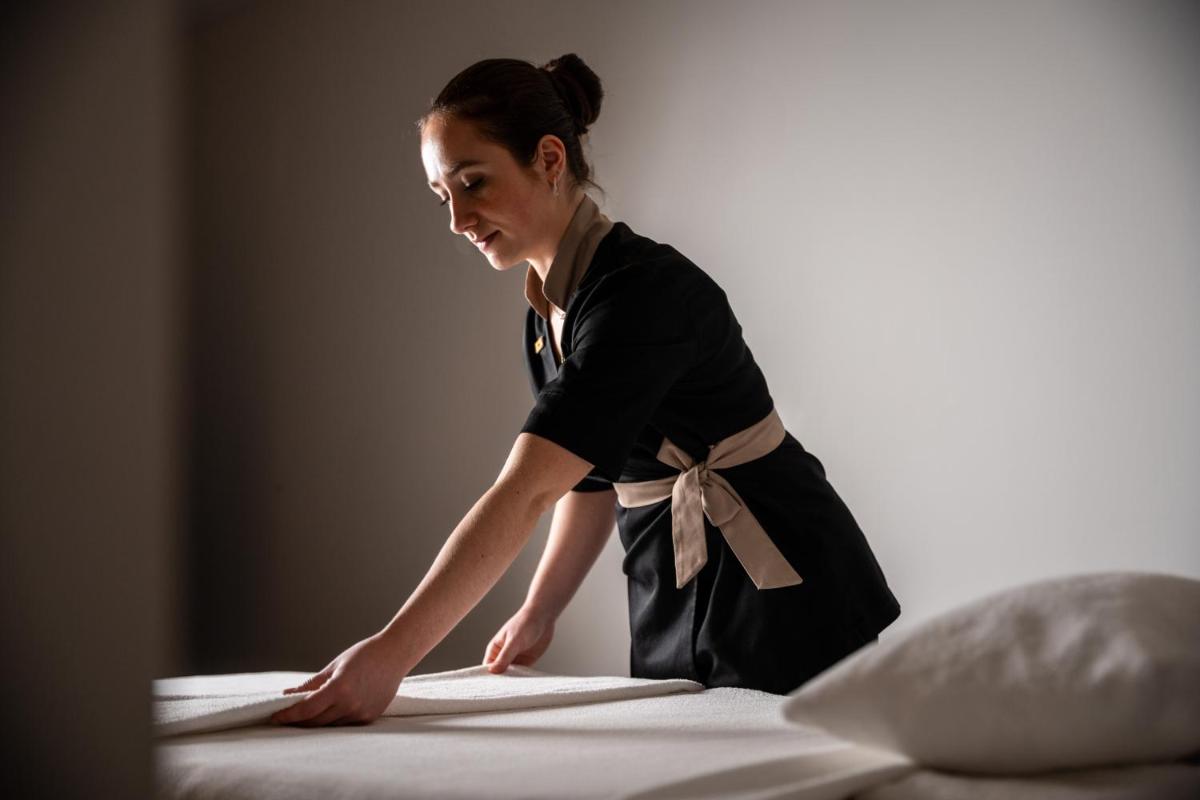 Clients de l'établissement L'Esquisse Hotel & Spa Colmar - MGallery Collection