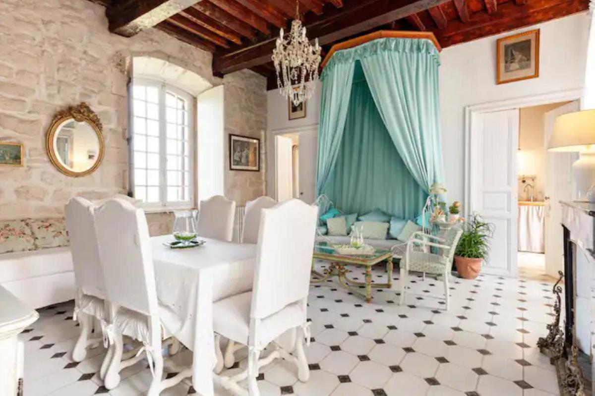 Appartement spacieux avec deux chambres au Château - Housity